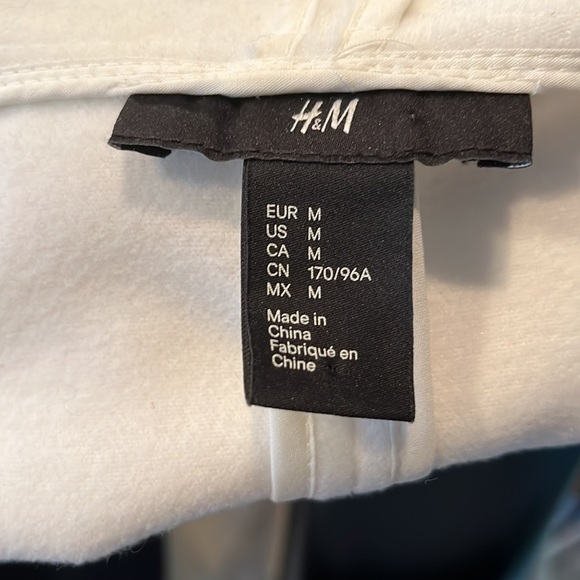 Coat - Picture 7 of 8